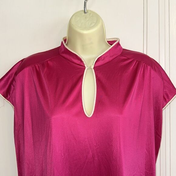 Vintage Vanity Fair Asian inspired magenta pink sleeveless long nylon nightgown - Picture 2 of 8